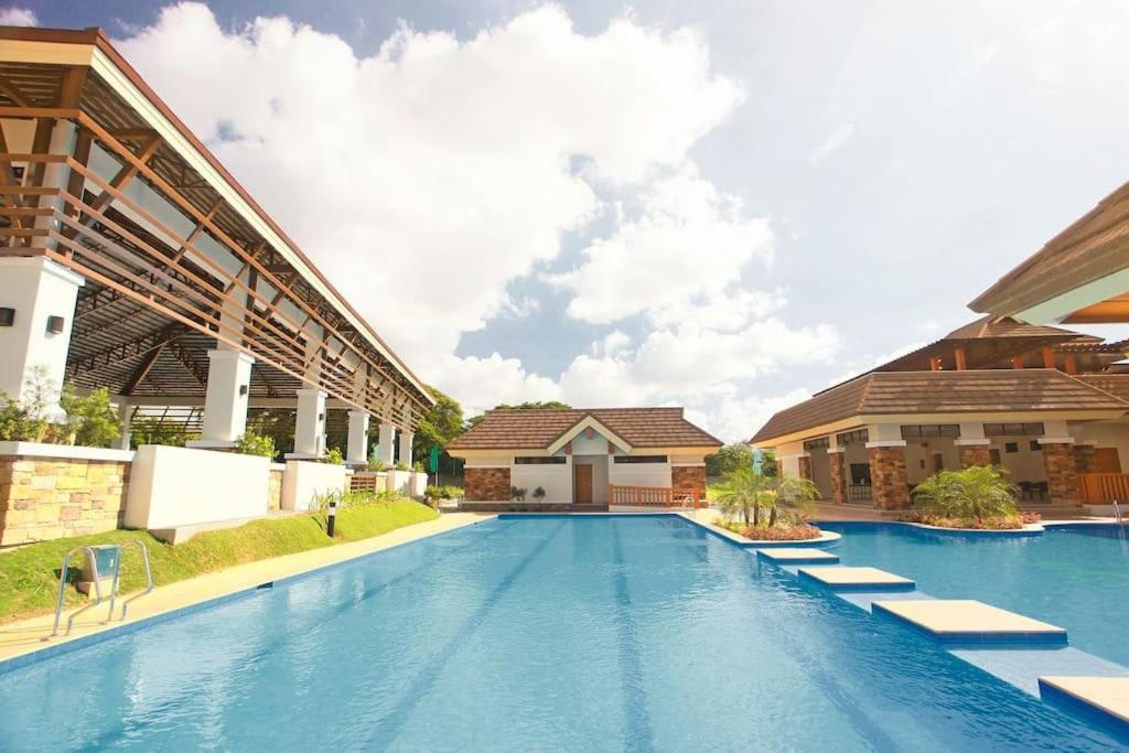 Dreamy 2Br Condo, With A Golf Course View Cebu Εξωτερικό φωτογραφία
